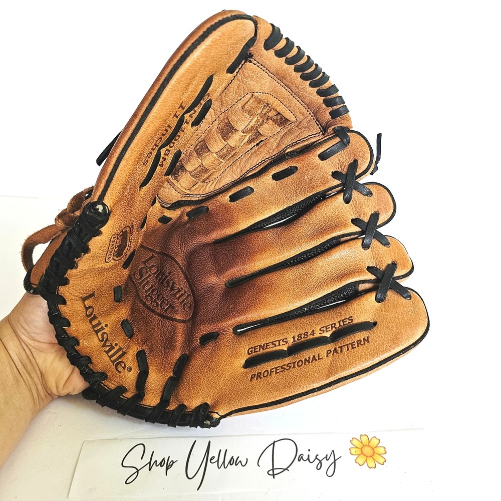 Louisville Slugger GEN1100BM RHT 11" Genesis‎ 1884 Professional Pattern - 1219